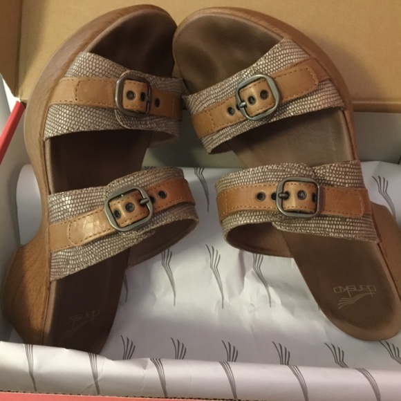 Dansko Jessie Lizzard Sand  Sz 39 - Picture 4 of 8